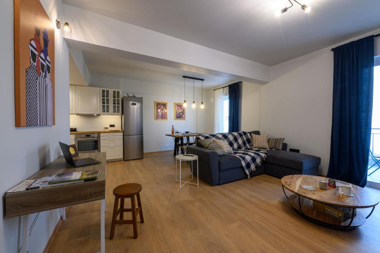 Plato 88 Apartman Kalamáta Kültér fotó