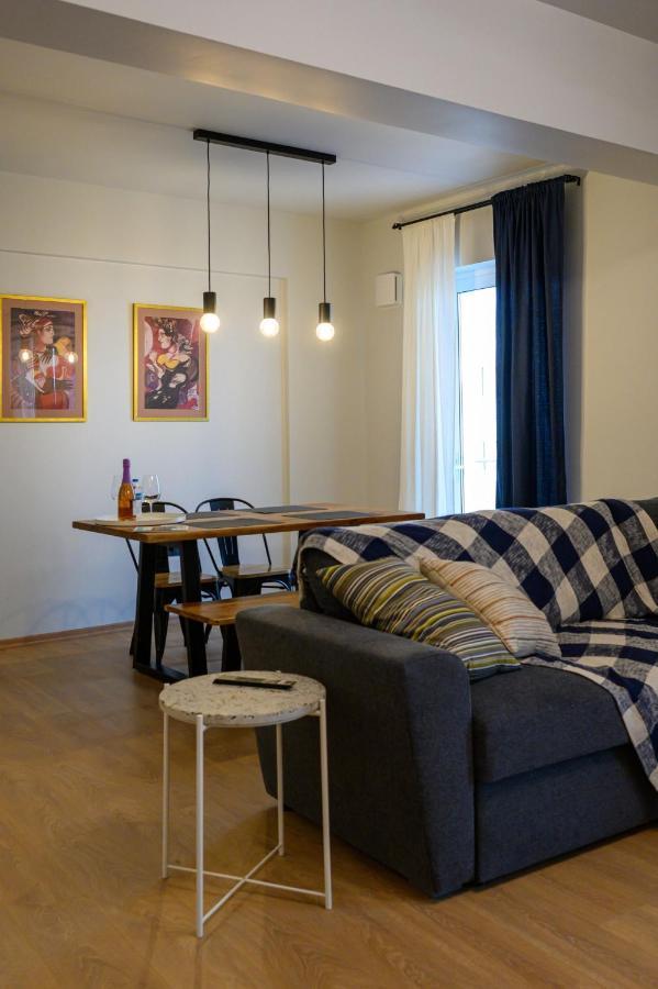 Plato 88 Apartman Kalamáta Kültér fotó